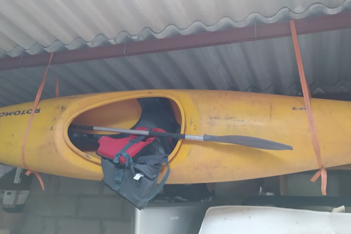 Kayak rivière plastique