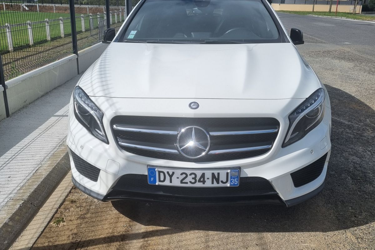 Mercedes GLA 