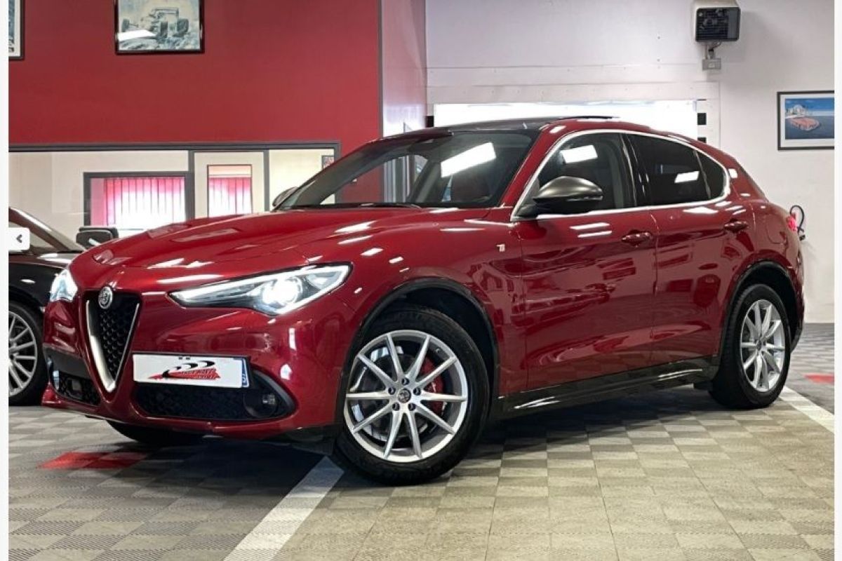 Stelvio 2.2 D Ti Q4 AT8