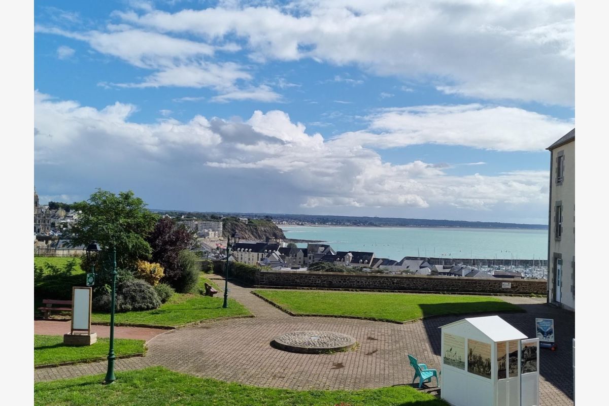 Appartement T3 avec vue mer et port