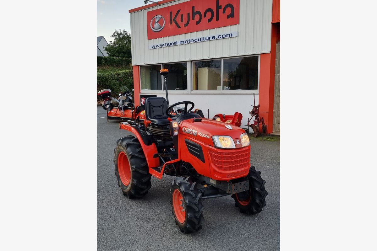 Kubota b1820