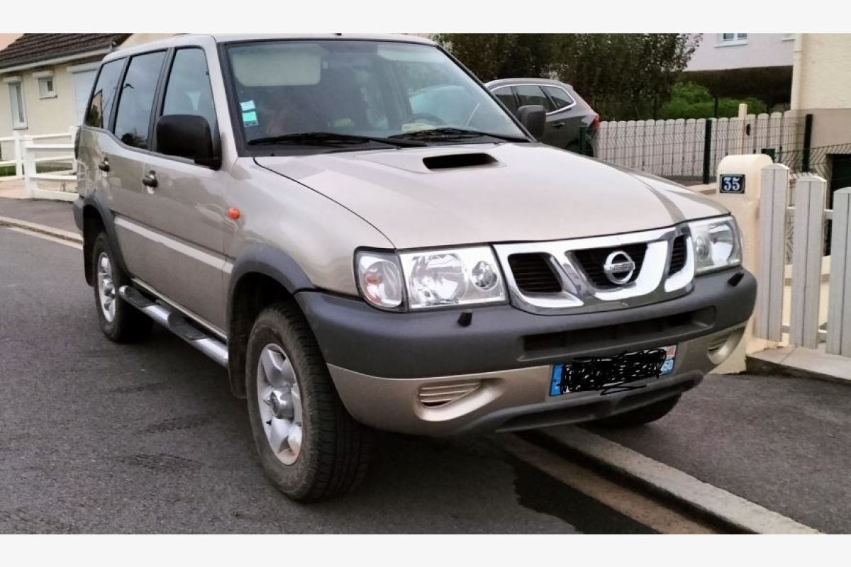 Nissan Terrano 2, 3L