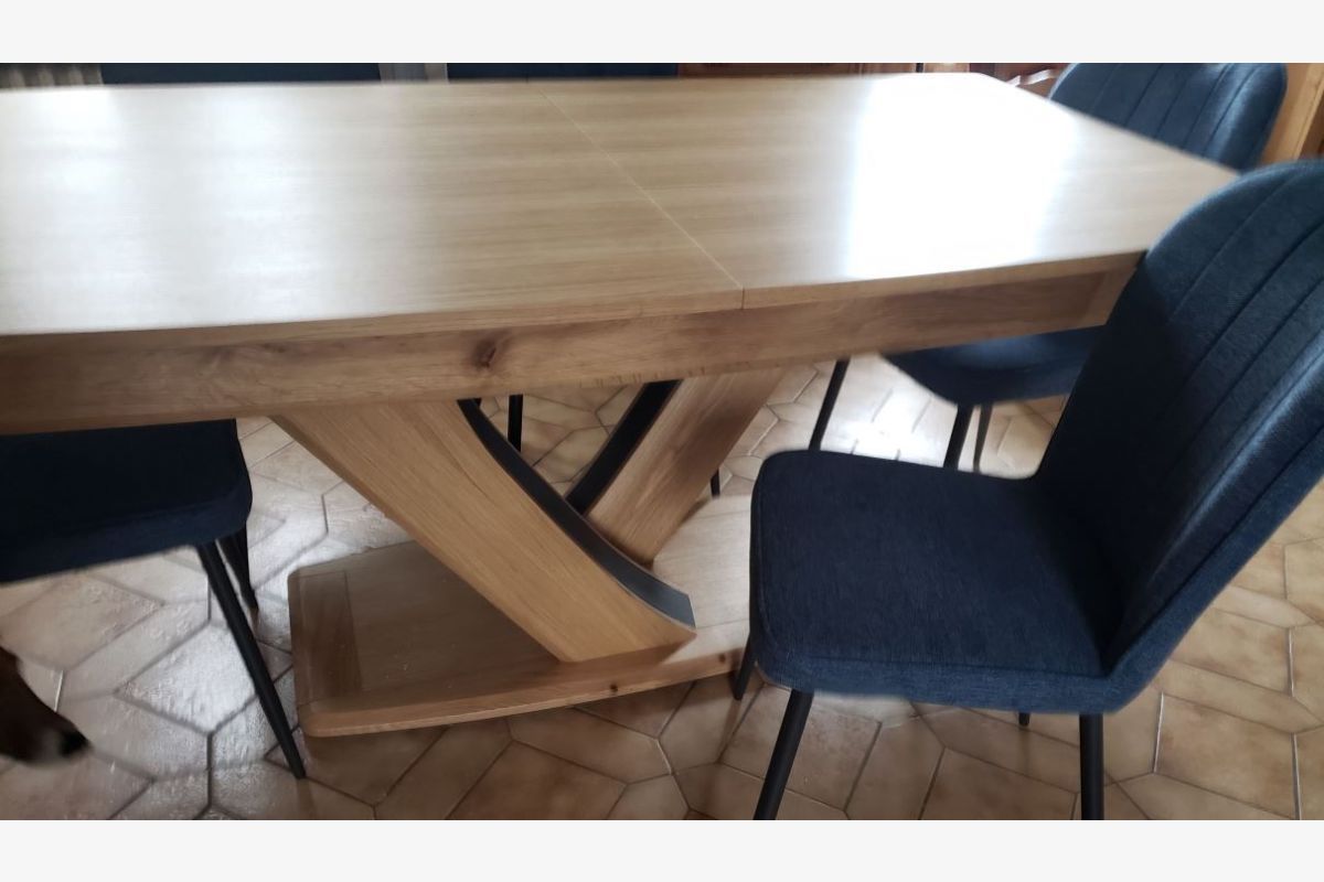 Table de salle à manger