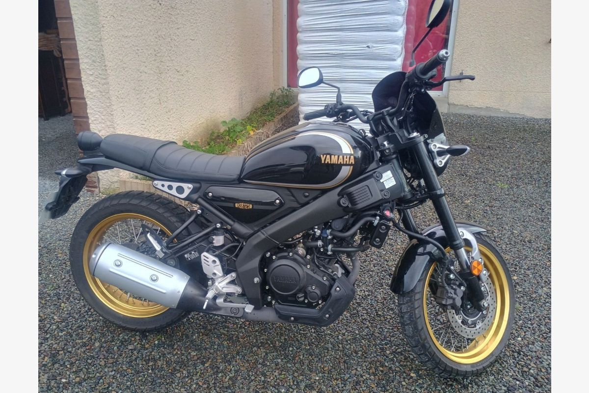 XSR 125