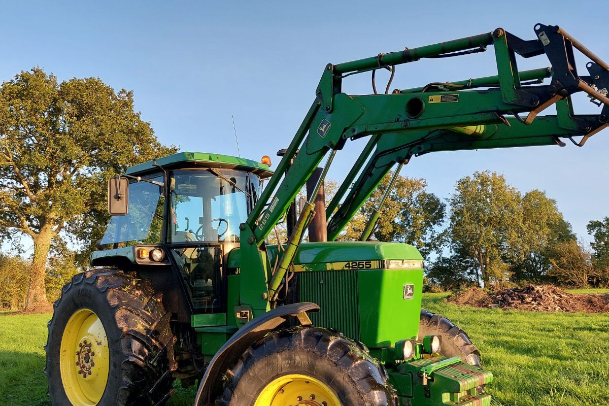 Tracteur John Deere 4255