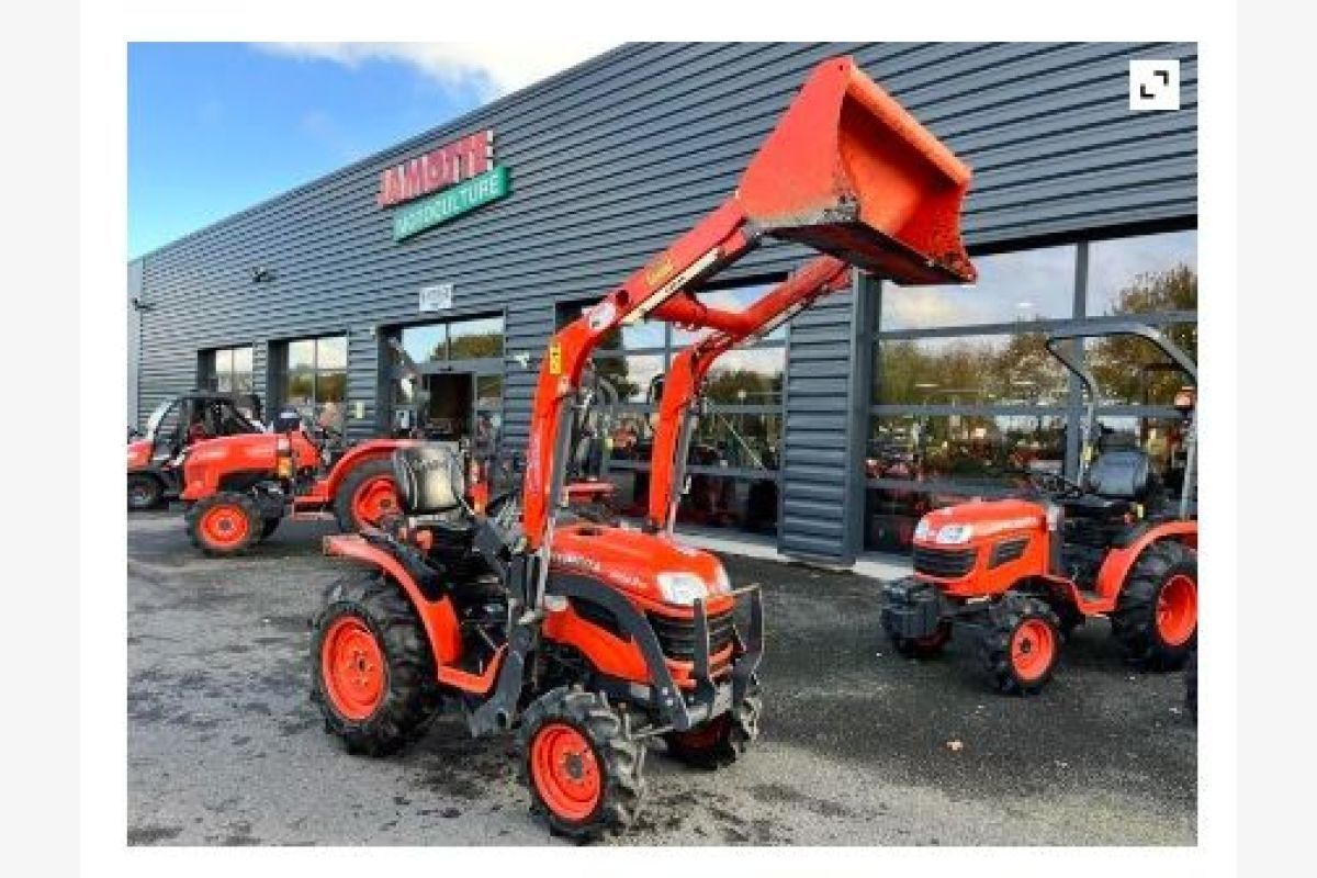 Micro-tacteur Kubota B1820 + Cochet CX19