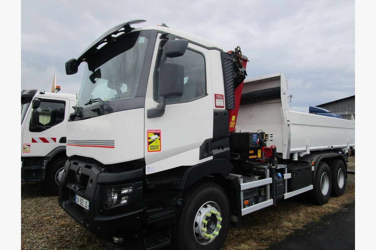 Camion tribenne grue C380