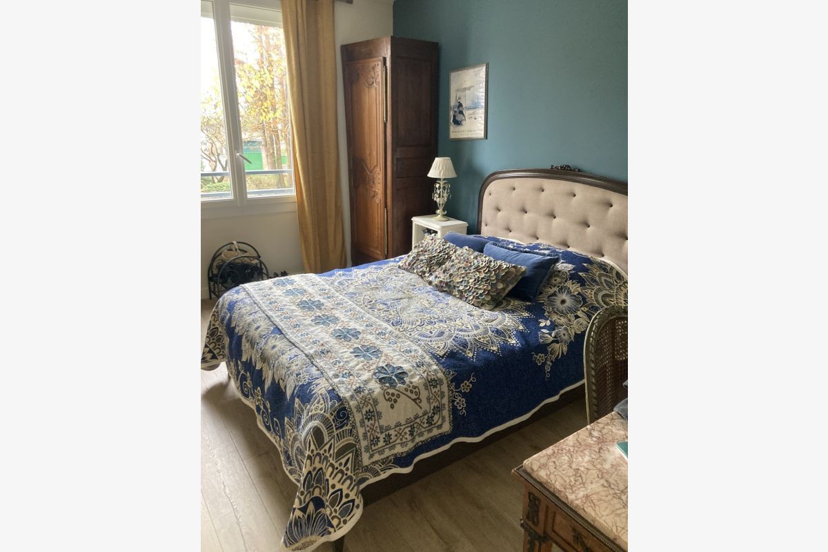 Loue chambre meublée à Donville-les-Bains