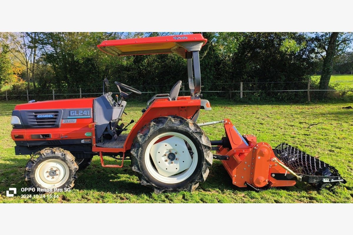 Tracteur Kubota GL241