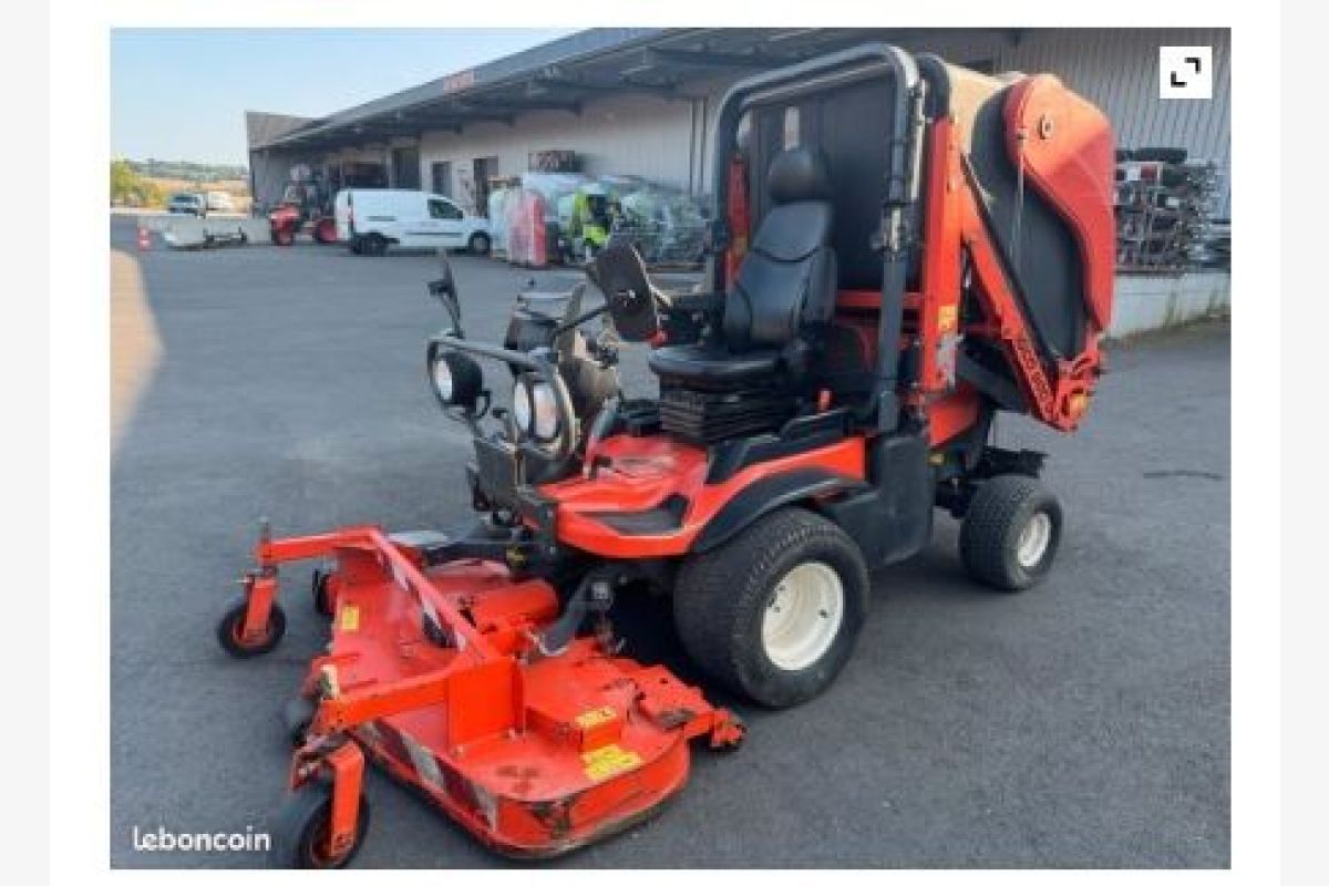 Tondeuse autoportée diésel KUBOTA F3890 + BAC 