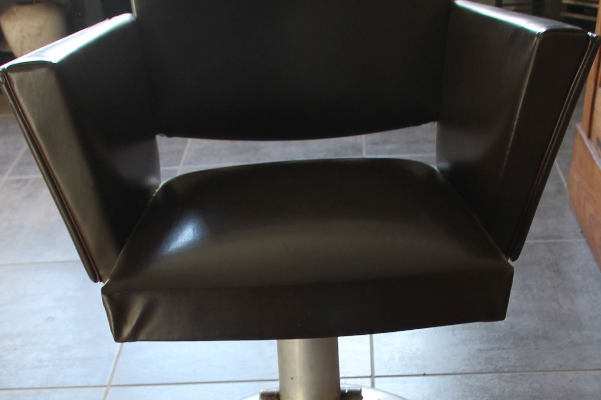 vends fauteuils de coiffeur