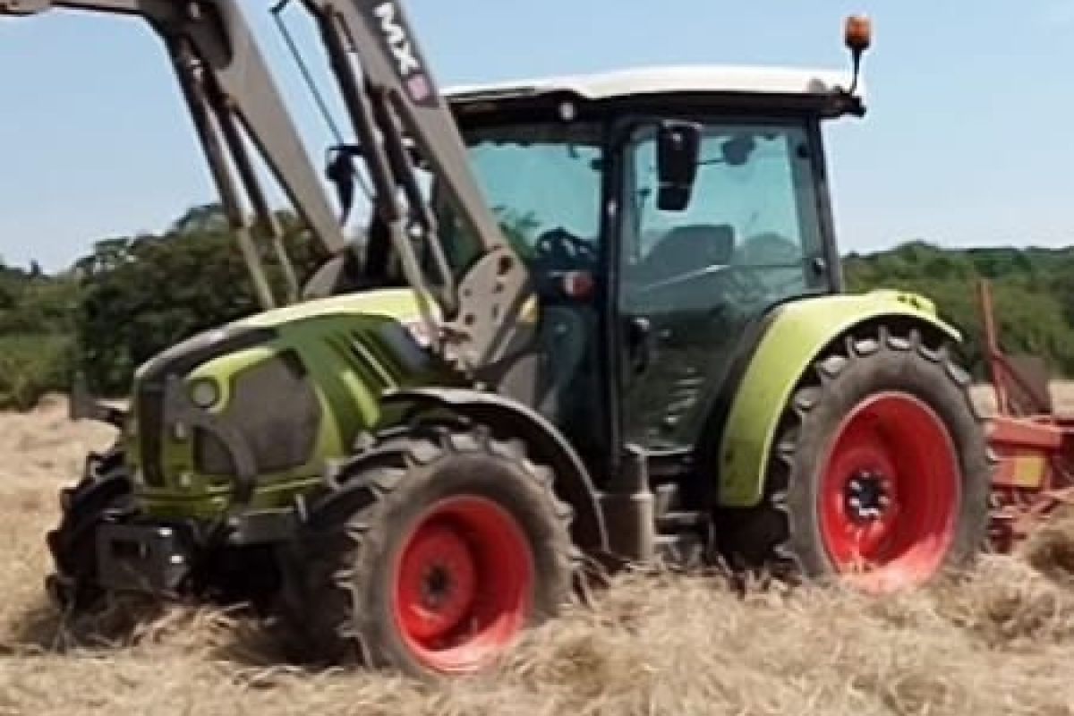 Tracteur claas atos 330 