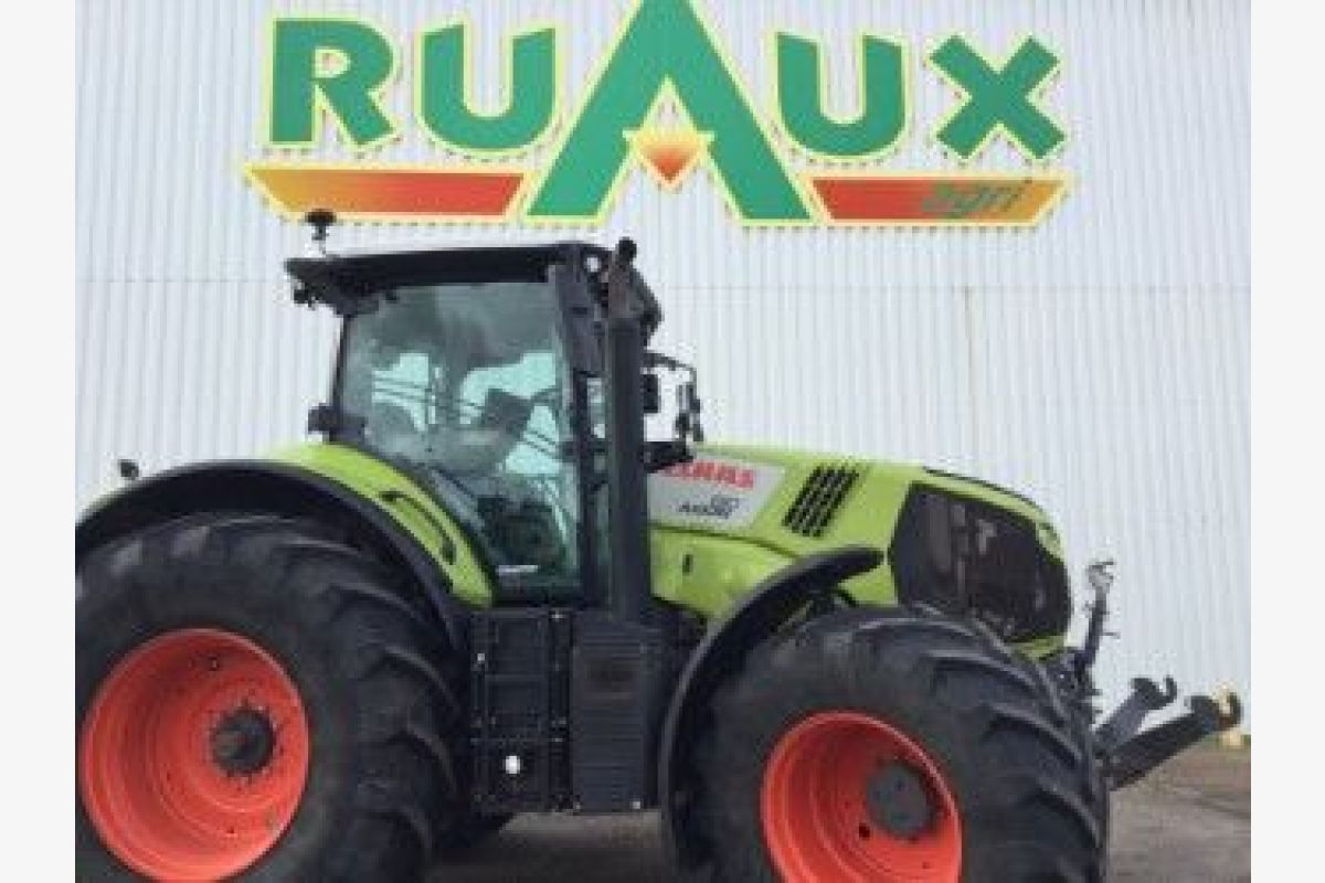 Tracteur Claas Axion 810