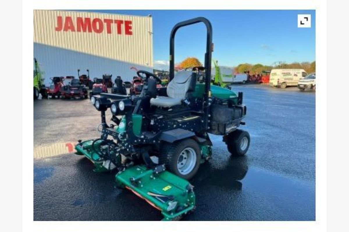 Tondeuse autoportée diesel Ransomes Highway 3