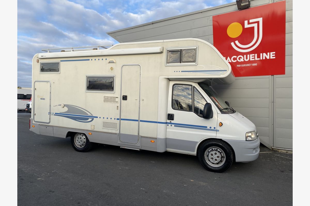 Camping-car Adria Coral 630 DK