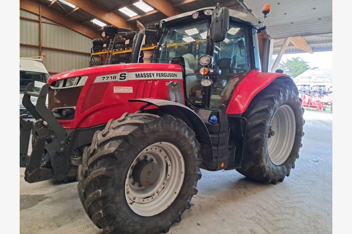 Tracteur Massey Ferguson 7718S