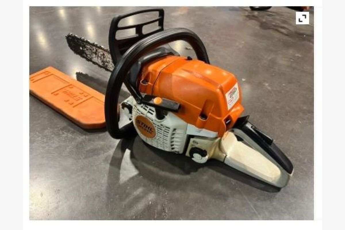 Tronçonneuse Stihl MS 241 C