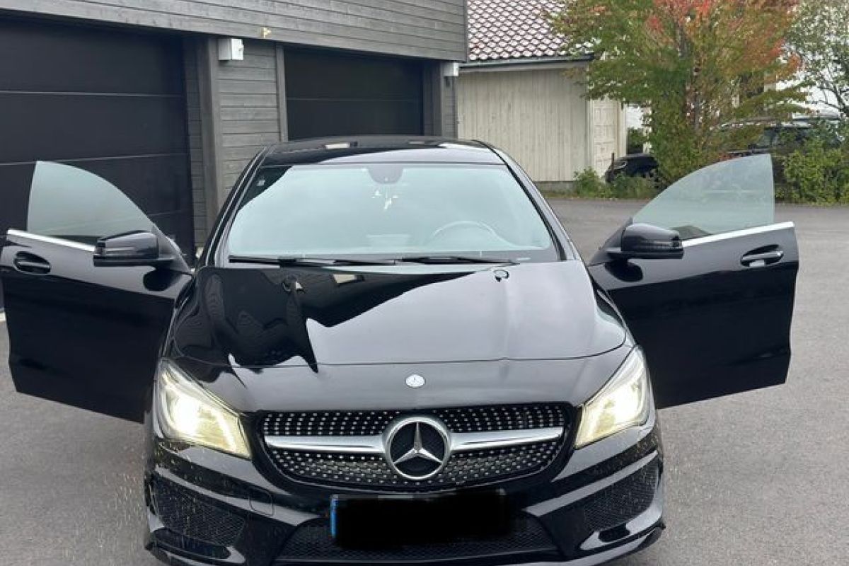 Mercedes-Benz CLA