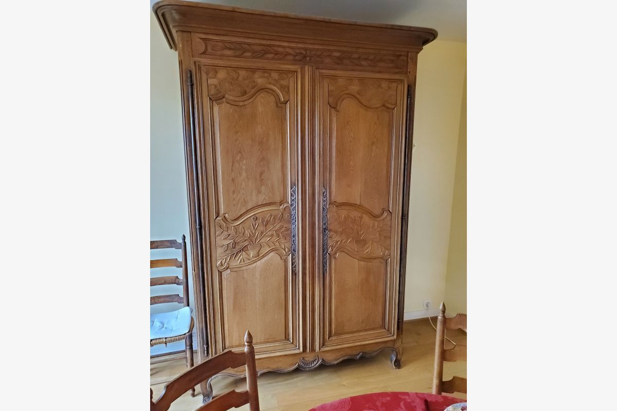 Armoire normande