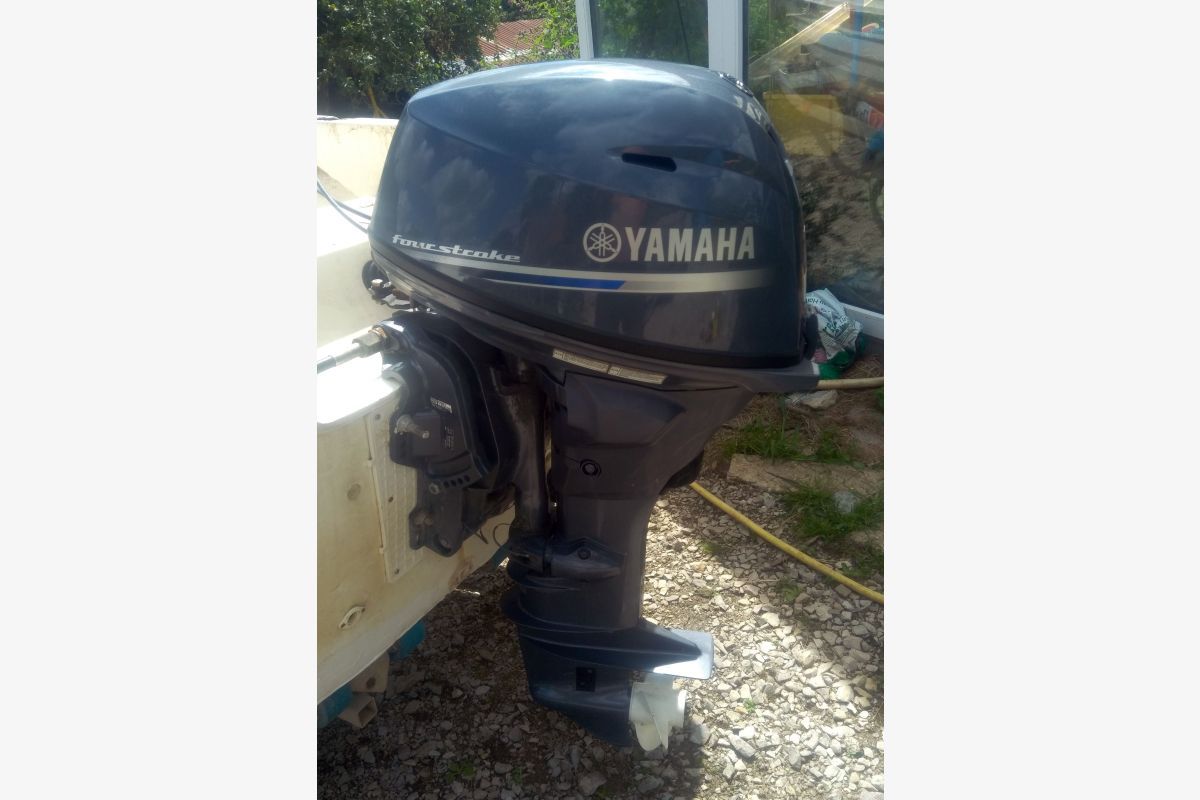 Moteur hors bord Yamaha