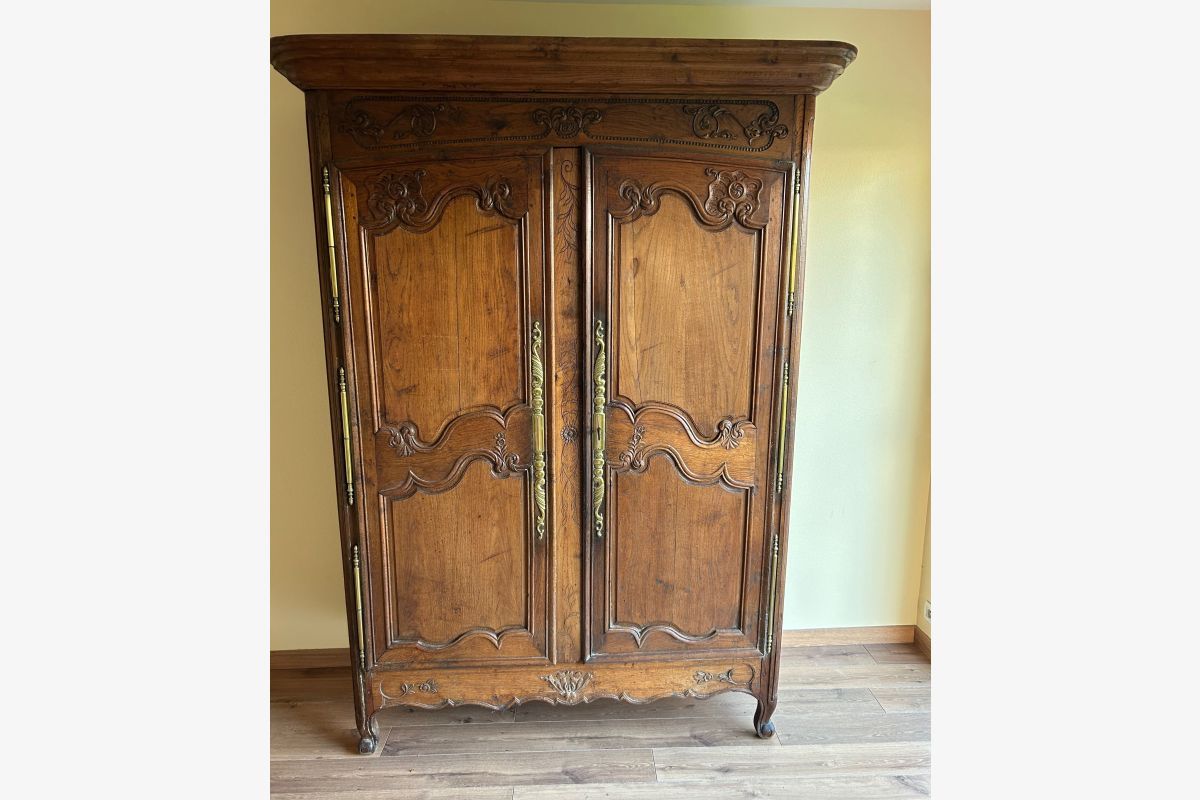 Armoire normande