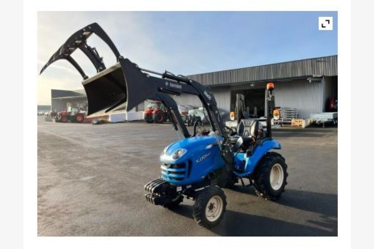 Micro tracteur LS XJ 30 HST