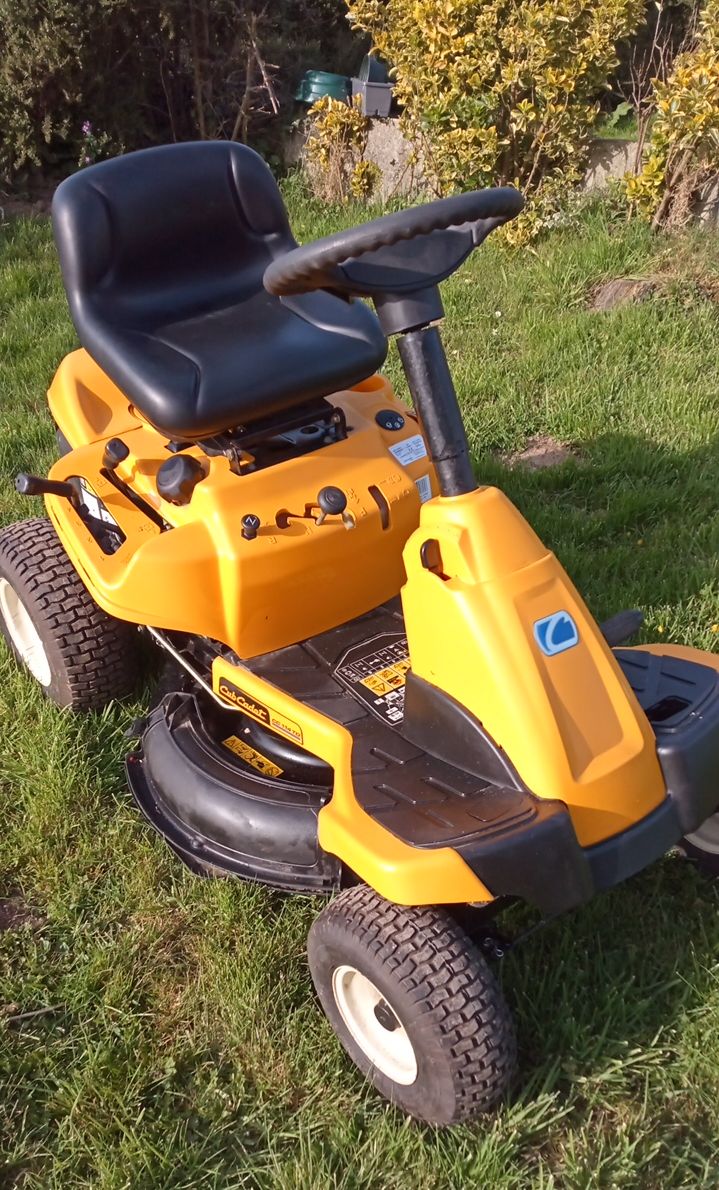 Tracteur tondeuse Club Cadet