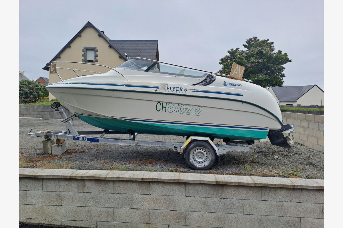 Beneteau Flyer 5