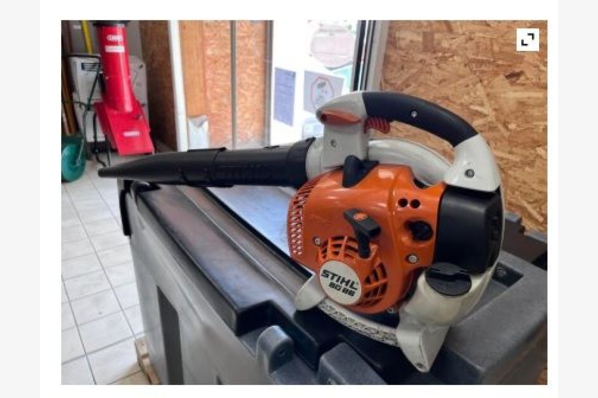 Souffleur à main thermique Stihl BG 86
