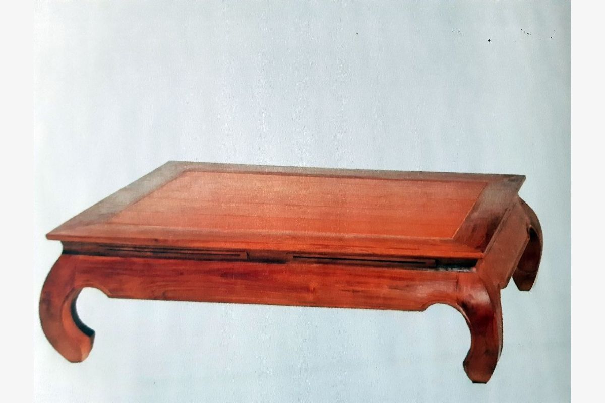 Table Opium