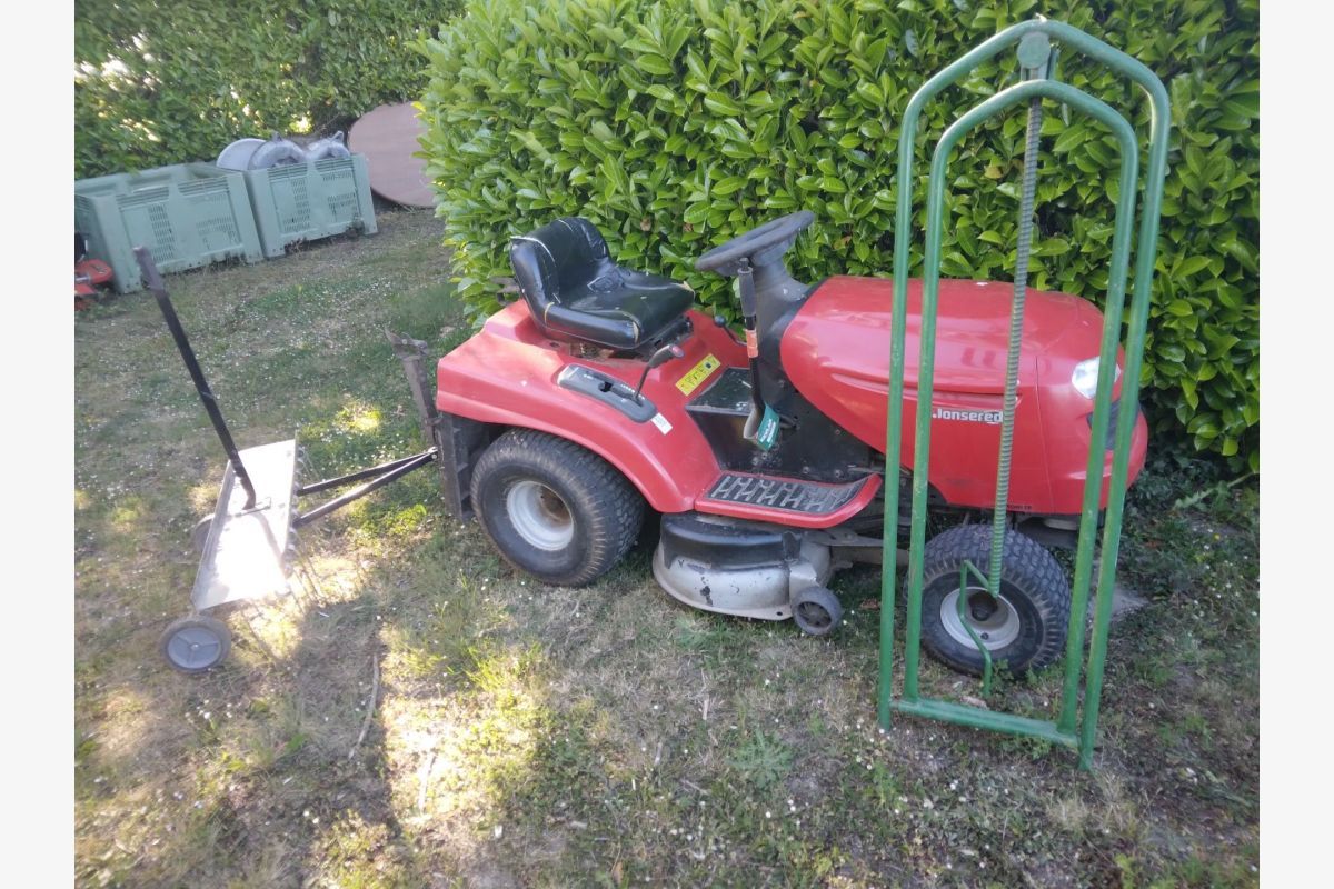 Tracteur tondeuse autoportée