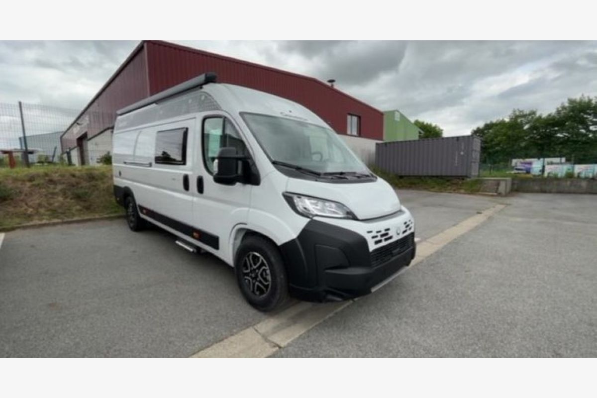 Chausson V697