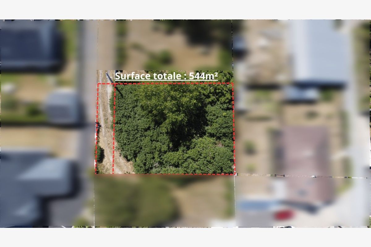 proche de la mer, vds terrain à bâtir de 544 m2, idéalement
