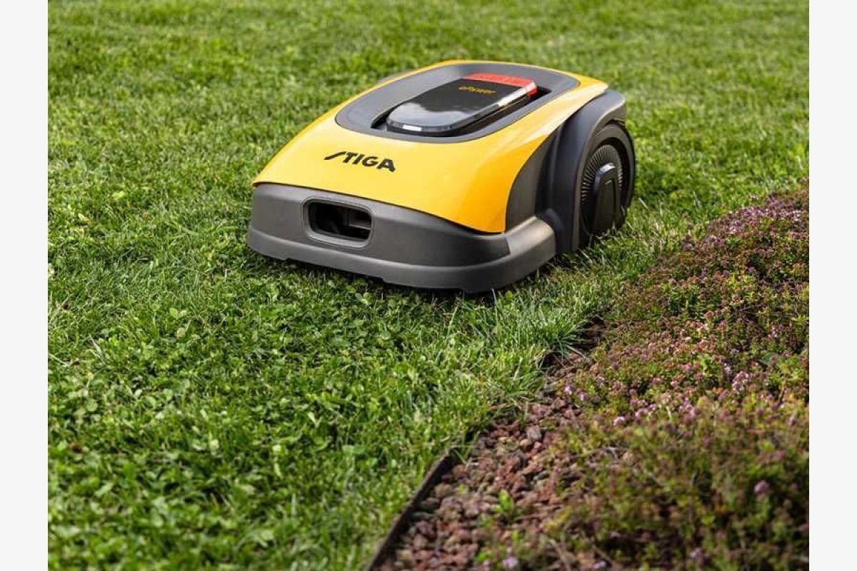 Robot Stiga A750