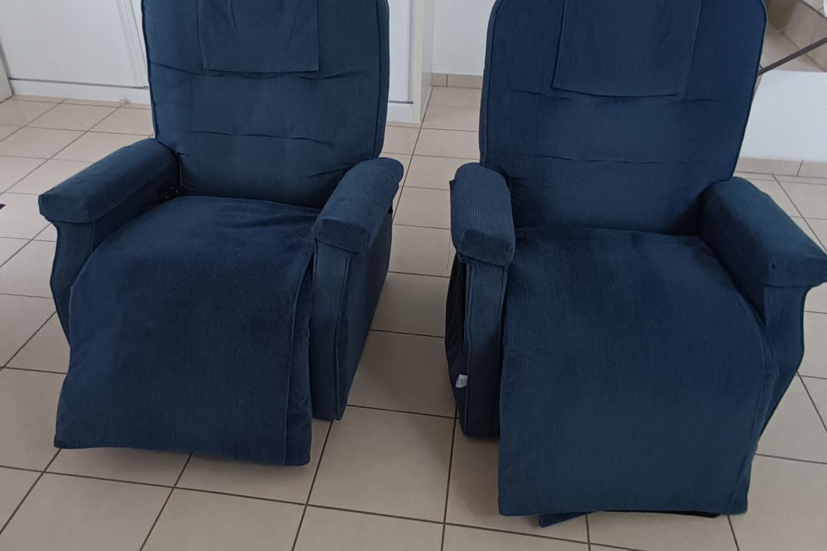 FAUTEUILS RELEVEURS COUCHAGE INTEGRAL