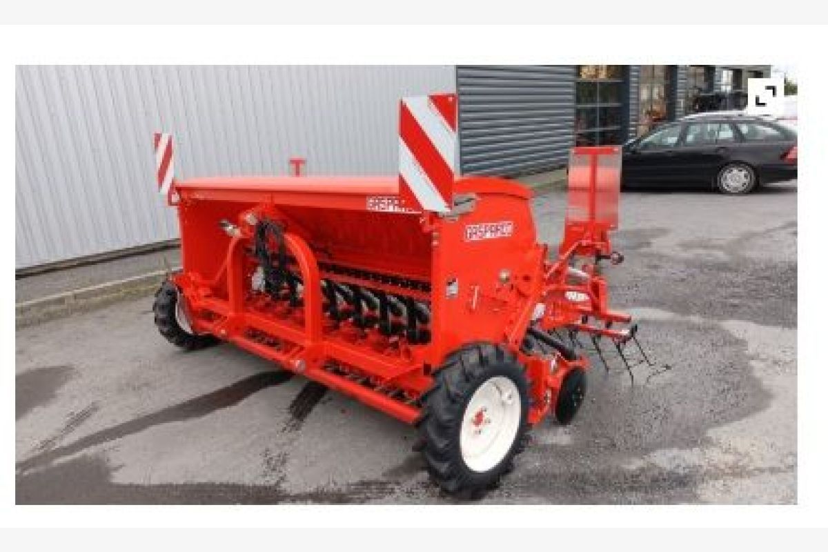Semoi mécanique Maschio Gaspardo Nina 300