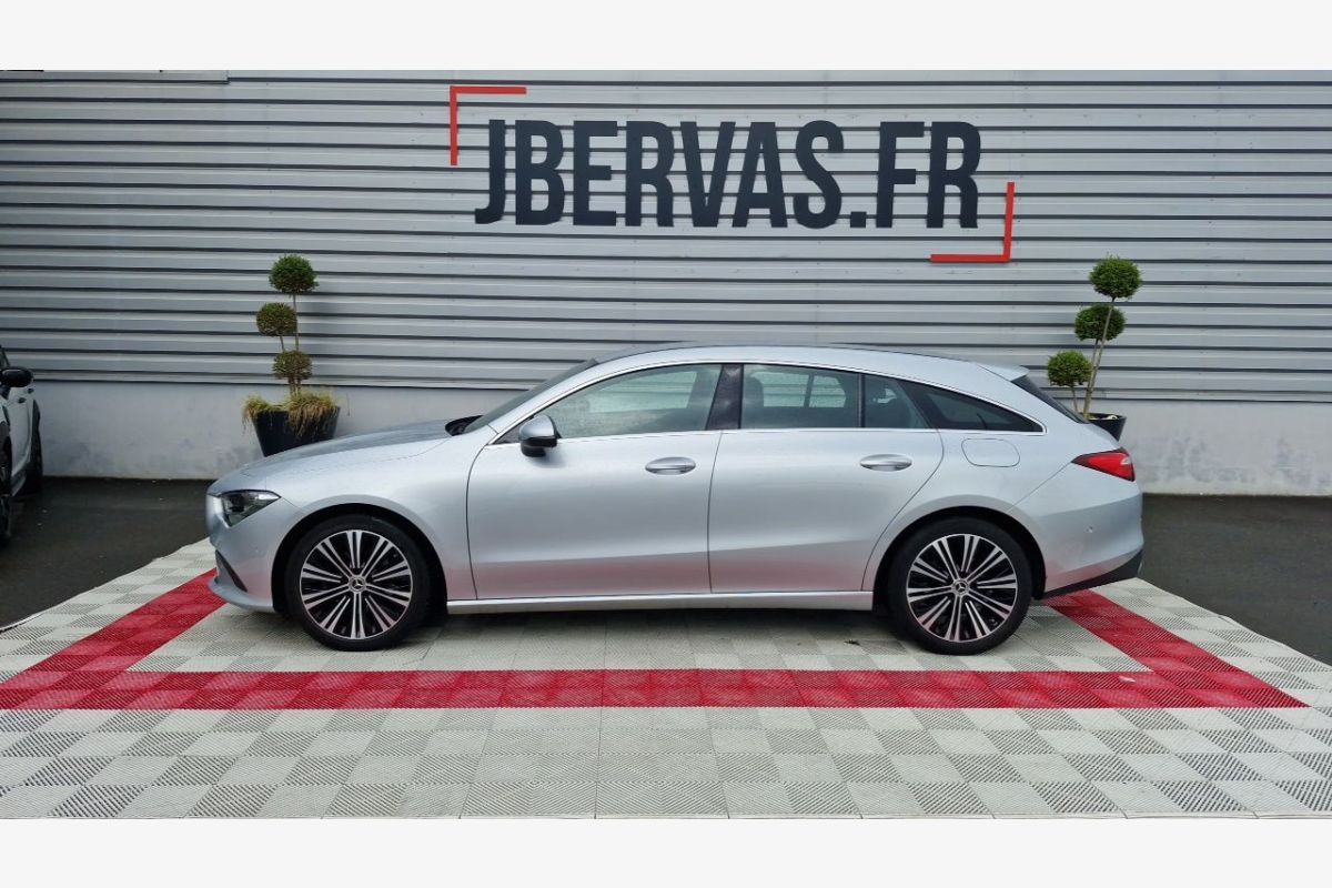 CLA Shooting Brake 200 D