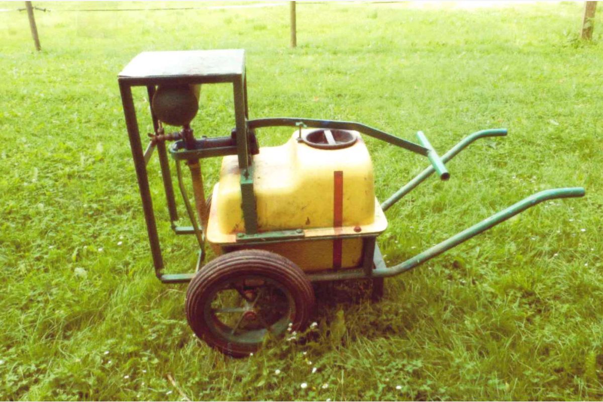Pulvérisateur à équiper avec une pompe thermique