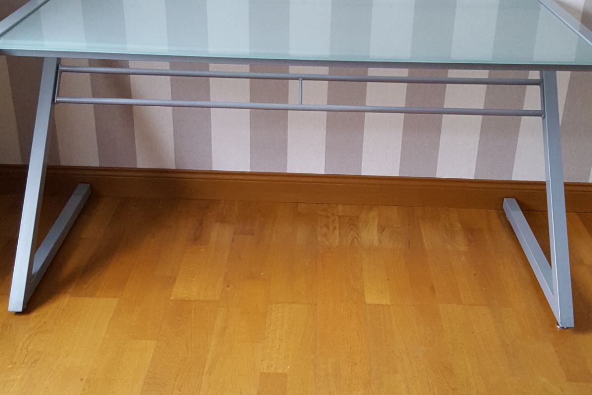 Bureau en verre