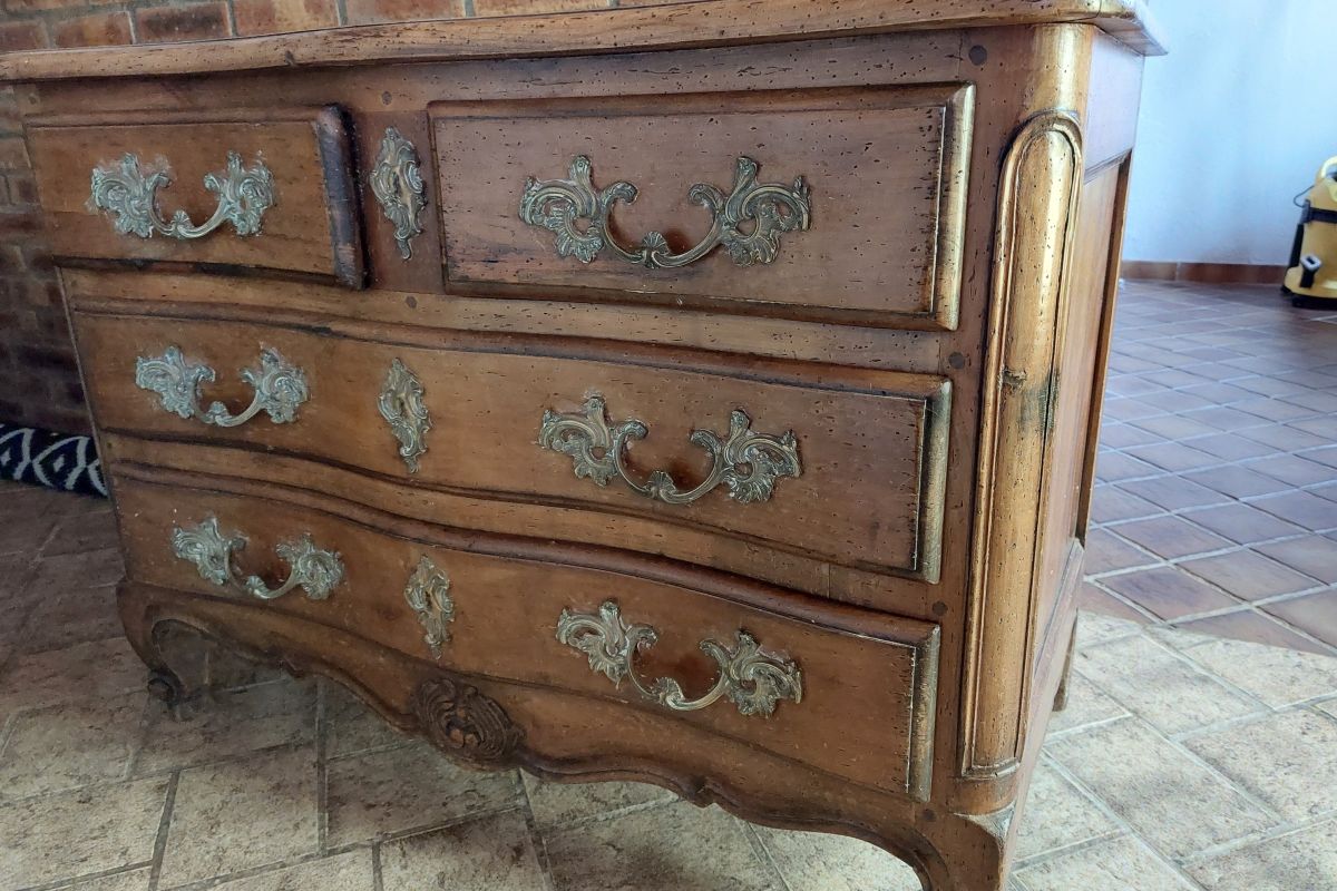 Commode 