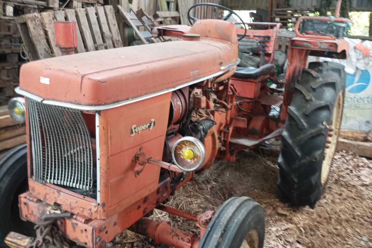 Tracteur agricole 