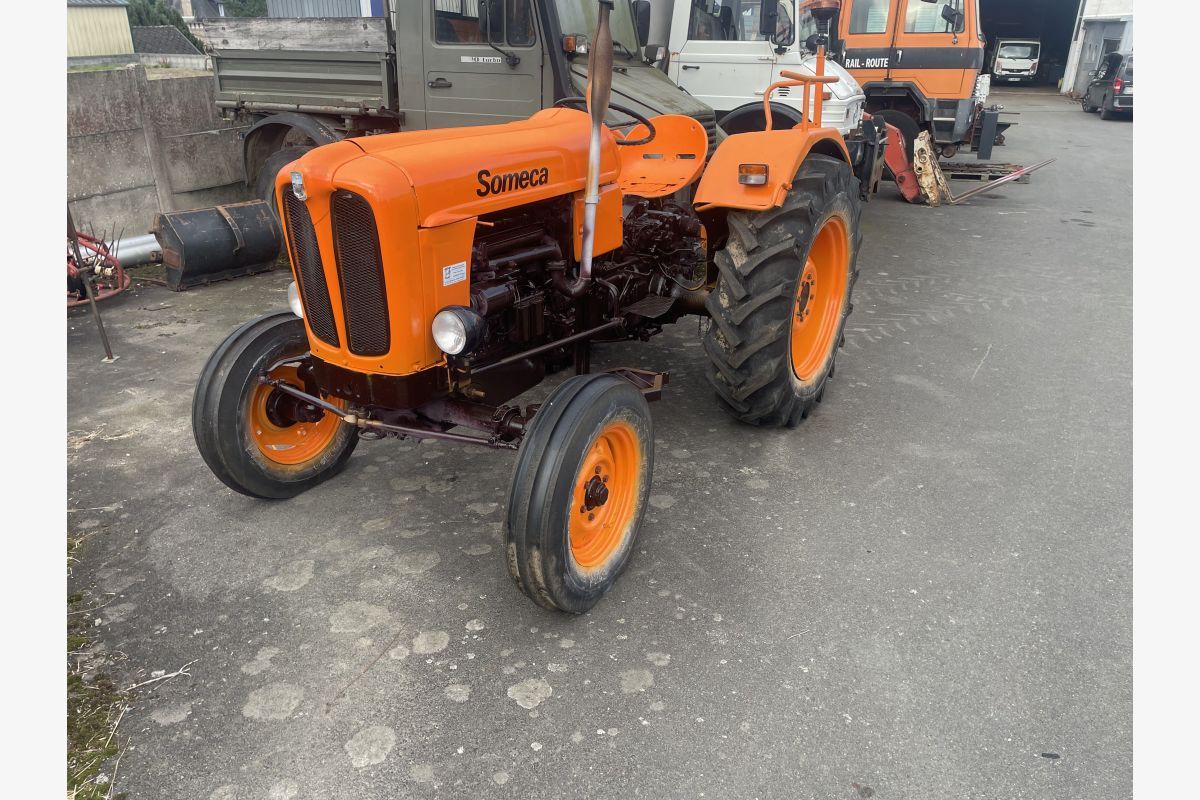 Tracteur Someca 411