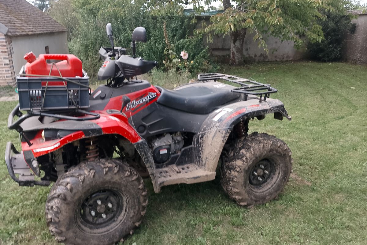 Vend quad hytrack 500 eps 