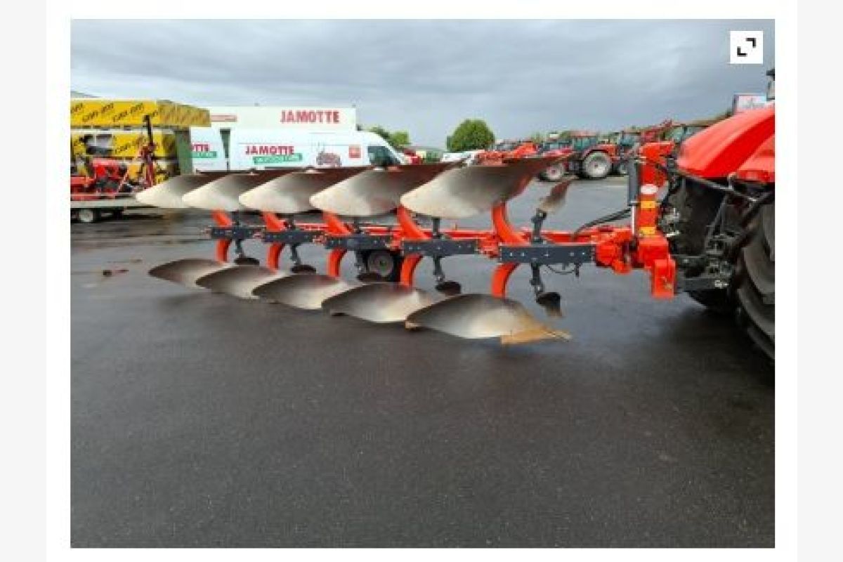 Charrue Kubota RM 3005 V