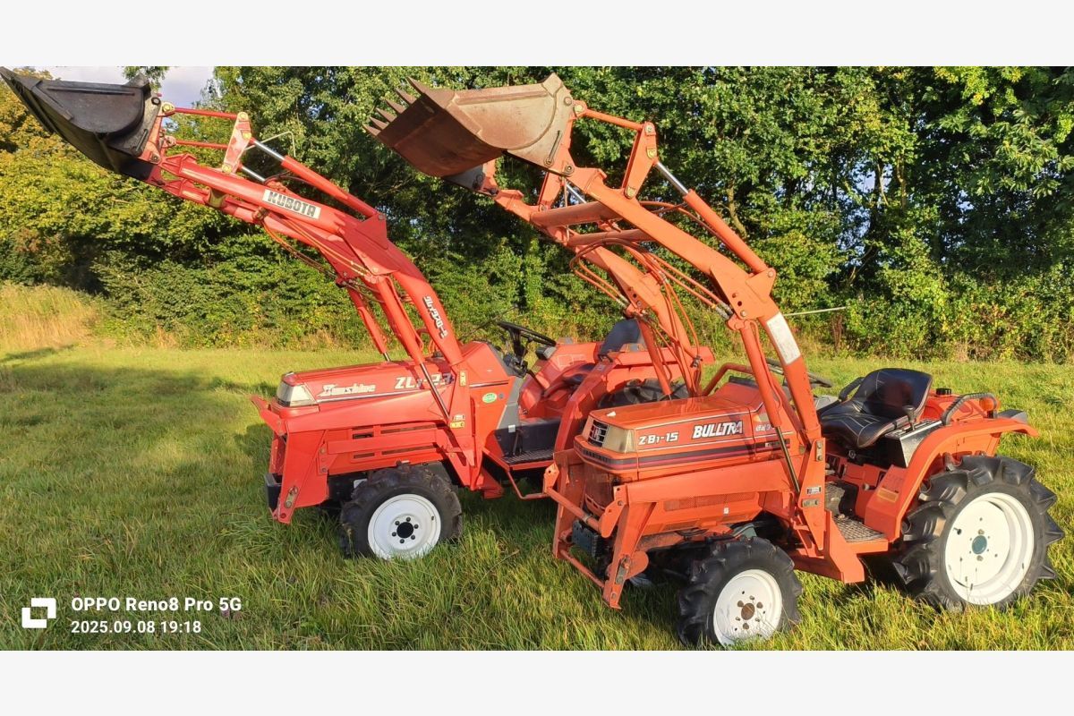 Micro tracteur Kubota avec chargeur d'origine ZB1-15