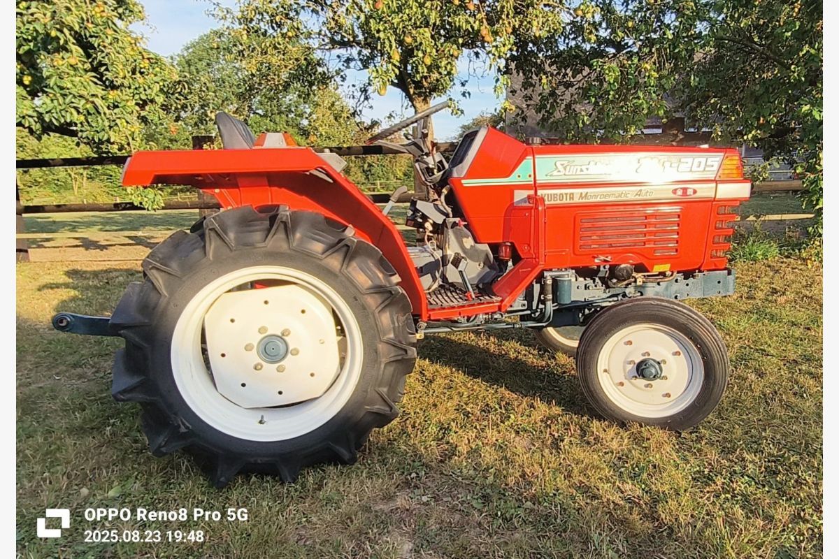 Micro tracteur Kubota L1-205