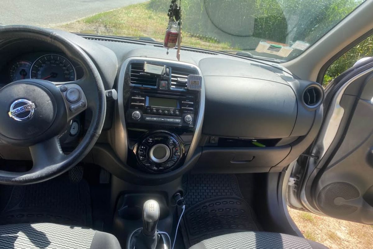 Photo 2 Vends Nissan Micra 80 cv Sedan