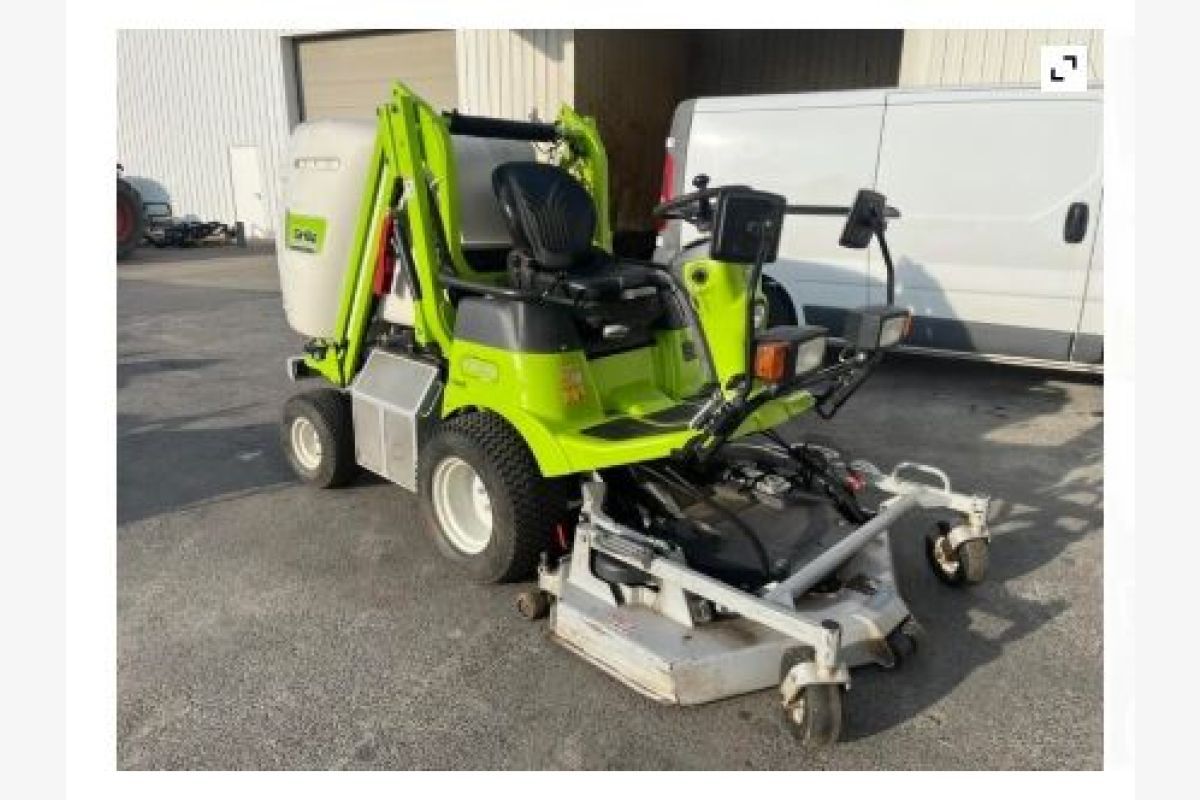 Tondeuse autoportée diesel Grillo FD 900 4WD