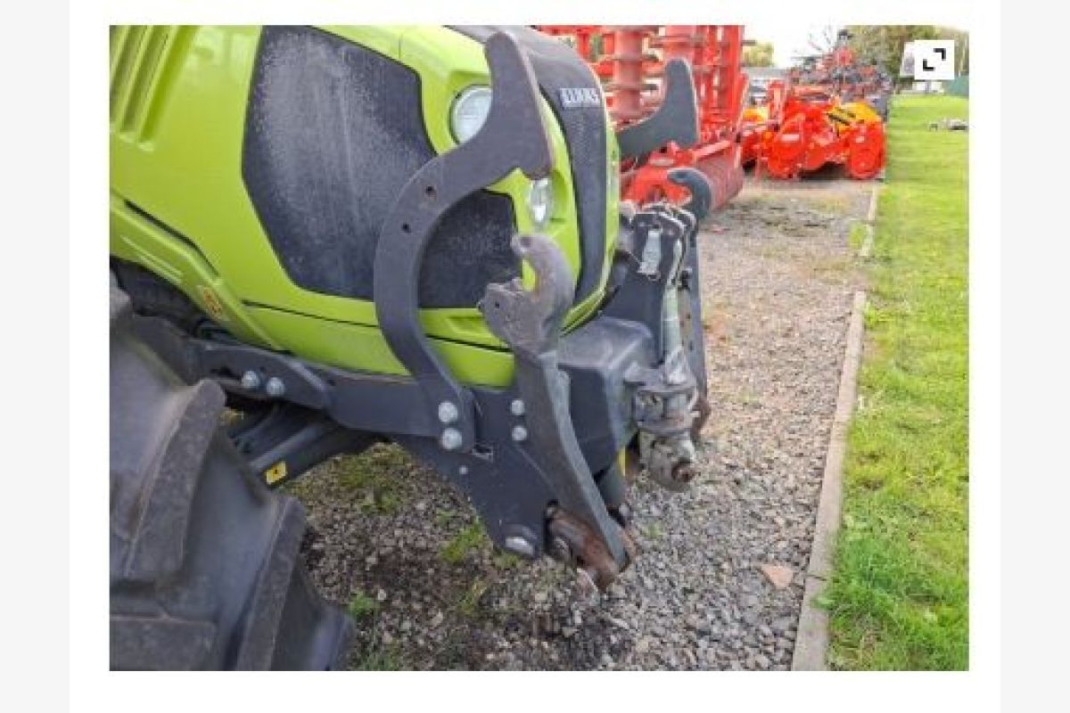 Sauter CLaas relevage avant