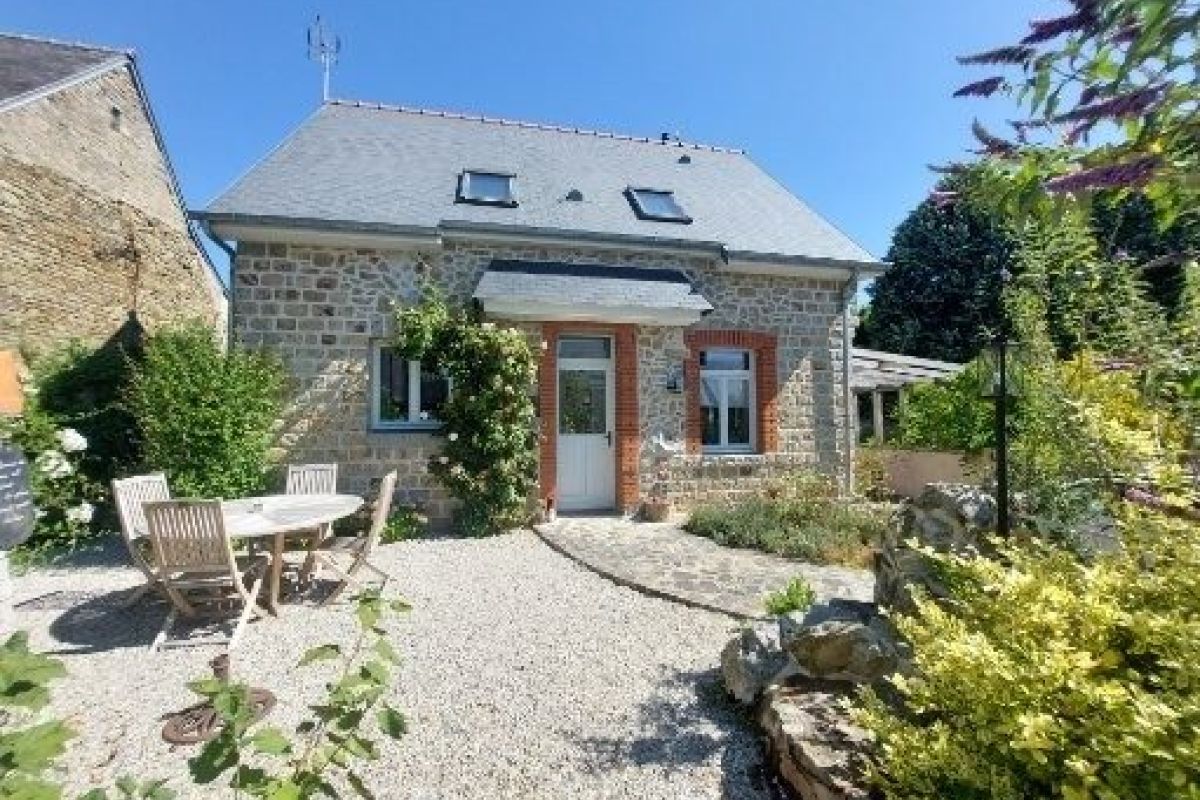 COURTILS Maison de charme